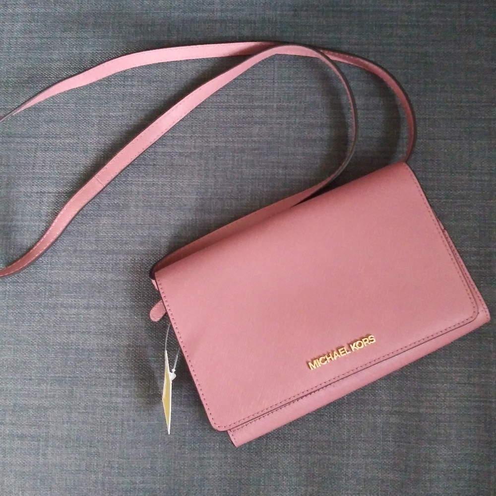 NWT MICHAEL KORS LARGE PHONE CROSSBODY BAG CASE CLUTCH - Picture 1 of 7